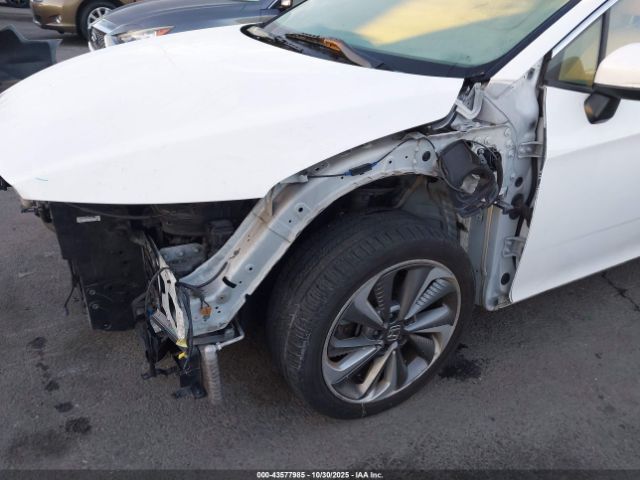 Honda Clarity Plug-In Hybrid Touring Image 4