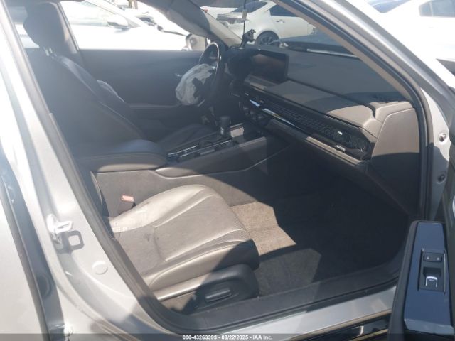 Honda Accord Touring Image 4