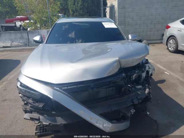 Honda Accord Touring Image 14