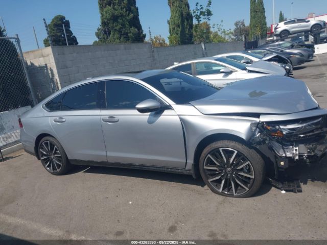 Honda Accord Touring Image 12