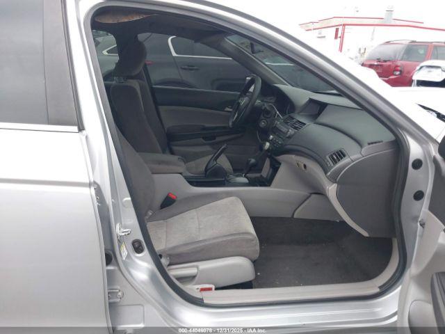 Honda Accord 2.4 Lx Image 7