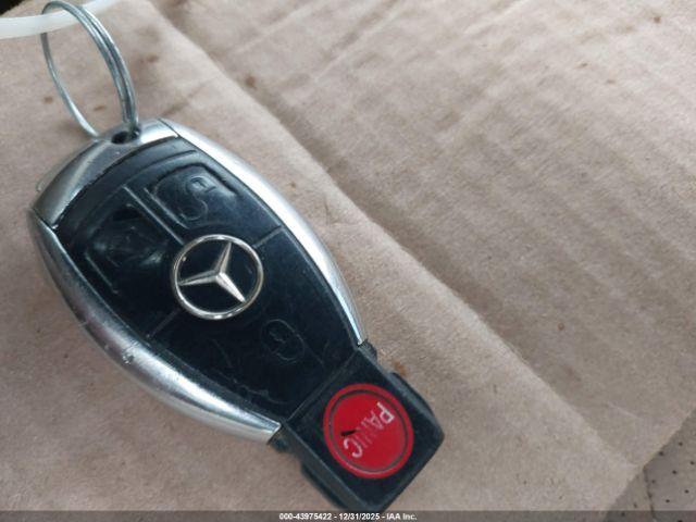 Mercedes-Benz E-Class 4matic Image 8