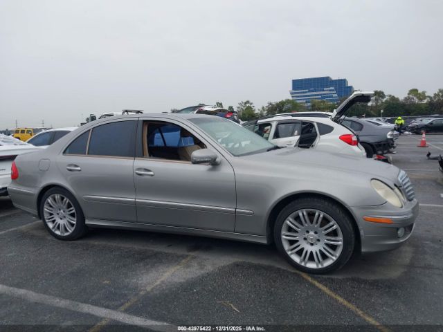 Mercedes-Benz E-Class 4matic Image 10