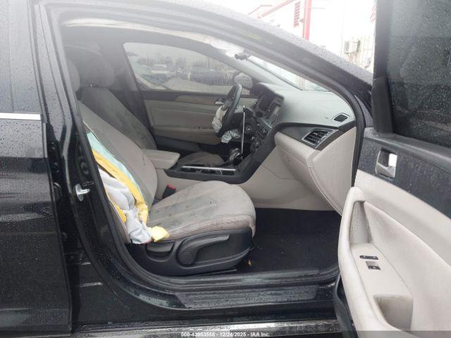 Hyundai SONATA Sport Image 2