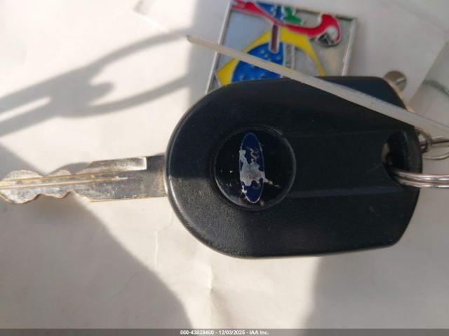 Ford Escape Limited Image 5