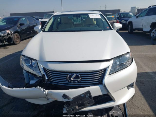 Lexus Es Image 16