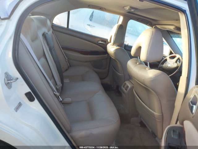 Acura TL 3.2 Type S Image 10