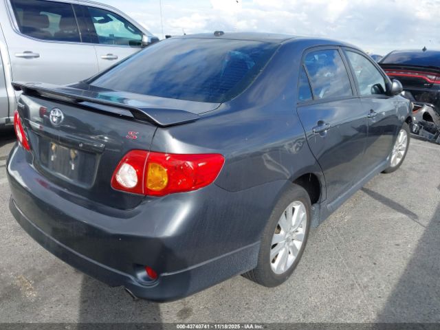 Toyota Corolla S Image 9