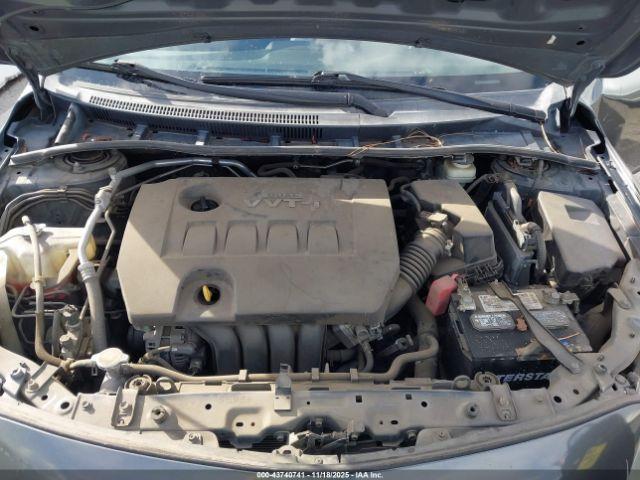 Toyota Corolla S Image 4