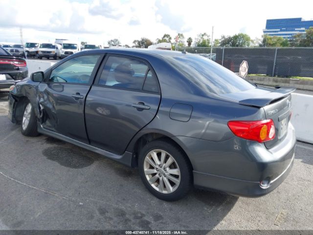 Toyota Corolla S Image 16