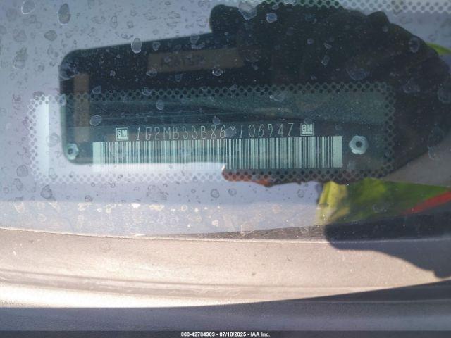 Pontiac Solstice Image 3