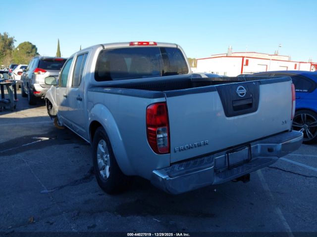 Nissan Frontier Sv Image 16