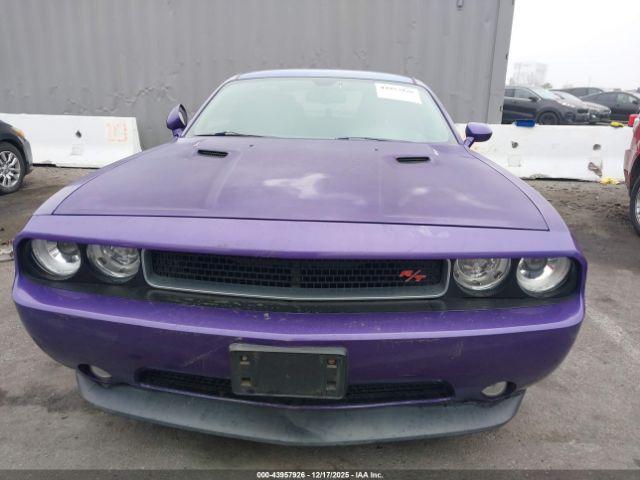Dodge Challenger Image 8