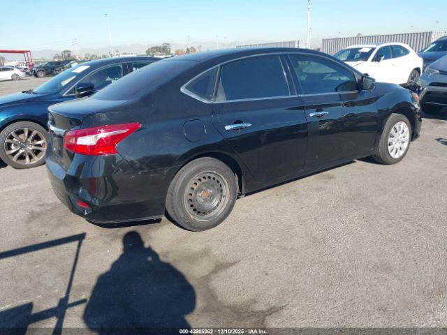 Nissan Sentra S Image 5