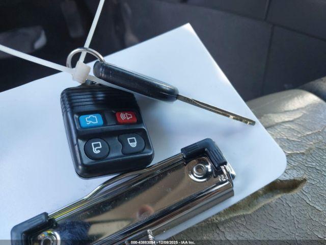 Ford Explorer Xlt Image 14