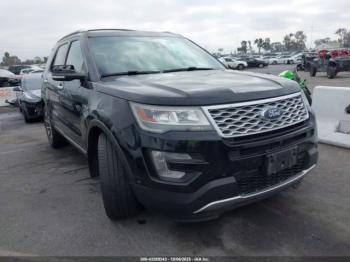  Salvage Ford Explorer