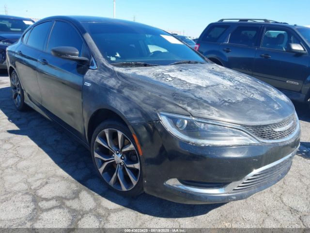 Chrysler 200 S Image 1