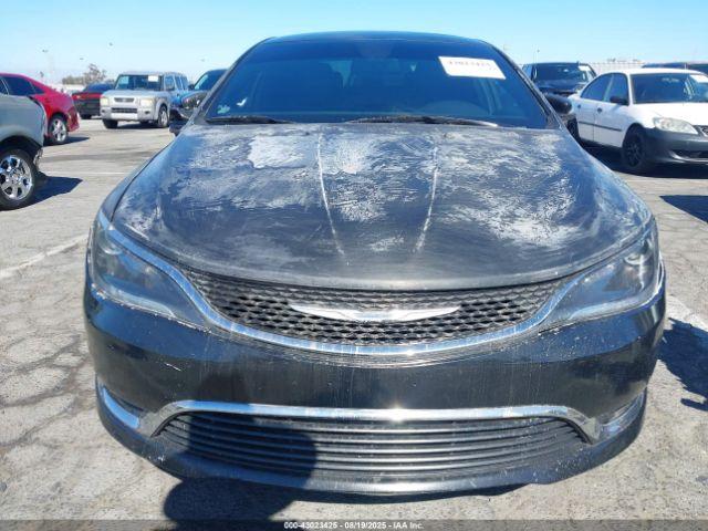 Chrysler 200 S Image 11