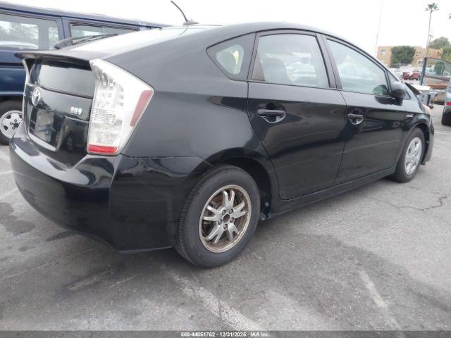 Toyota Prius Iii Image 6