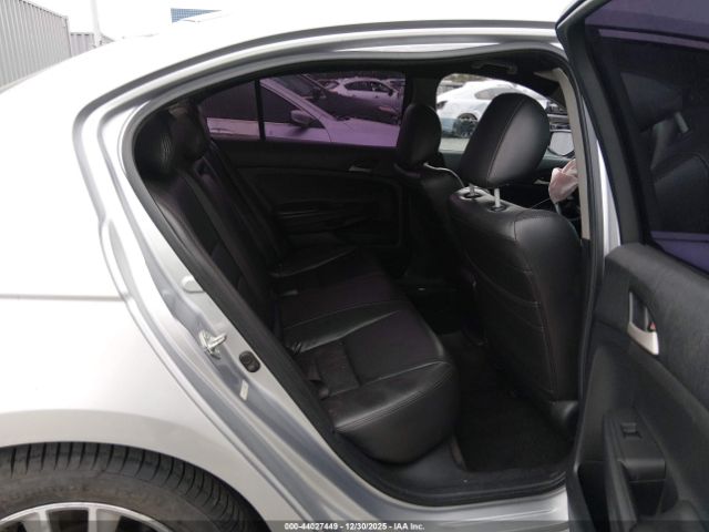 Honda Accord 2.4 Lx Image 9