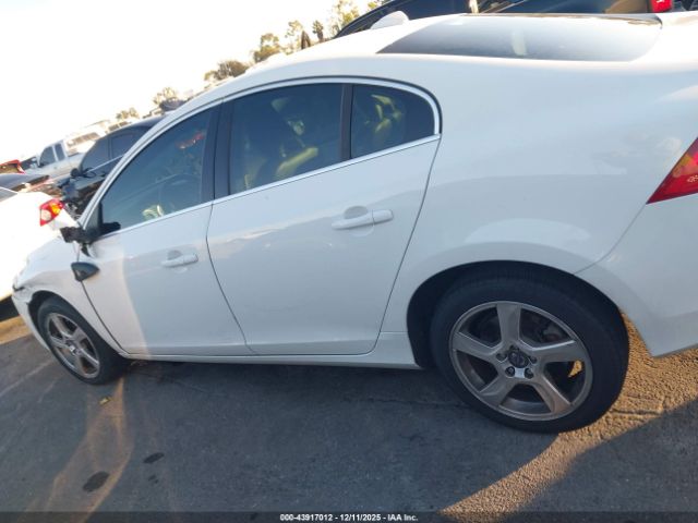 Volvo S60 T5 Image 6