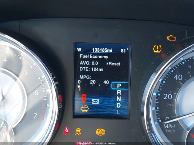 Chrysler 300 Image 10