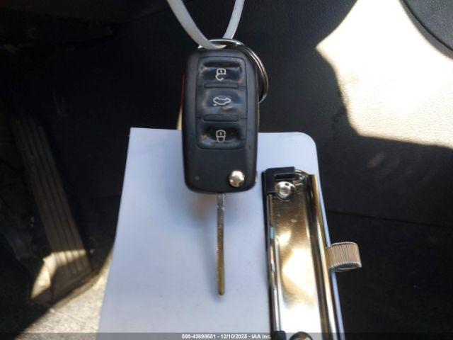 Volkswagen Passat 1.8t Wolfsburg Edition Image 10