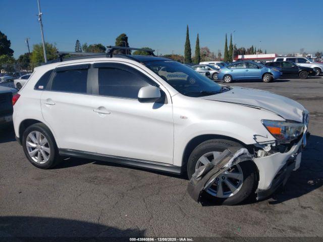 Mitsubishi Outlander Se Image 10