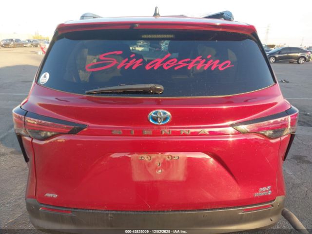 Toyota Sienna Xle Image 12