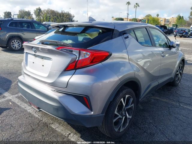 Toyota C-HR Xle Premium Image 14