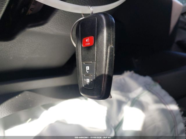 Toyota C-HR Xle Premium Image 9