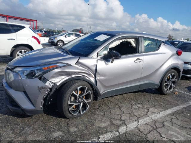 Toyota C-HR Xle Premium Image 7