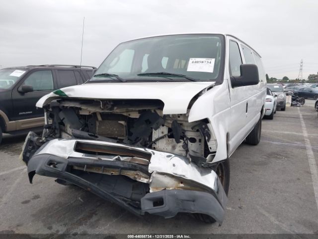 Ford E-350 Xlt Image 8