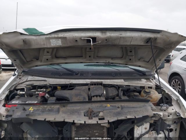 Ford E-350 Xlt Image 7