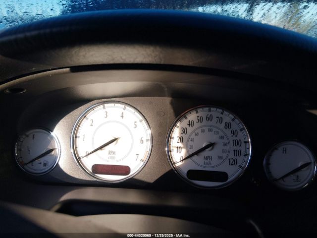 Chrysler 300M Image 6