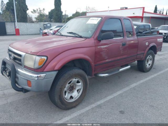 Toyota Tacoma Prerunner V6 Image 3
