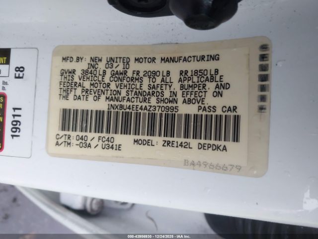 Toyota Corolla Le Image 9