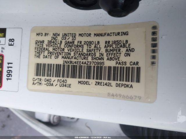 Toyota Corolla Le Image 9