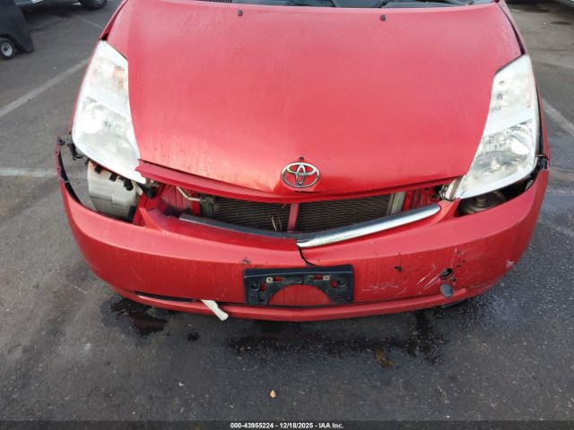 Toyota Prius Image 8