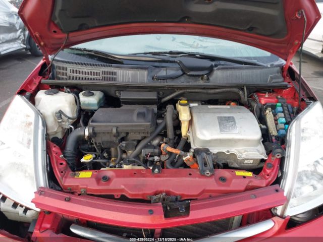 Toyota Prius Image 11