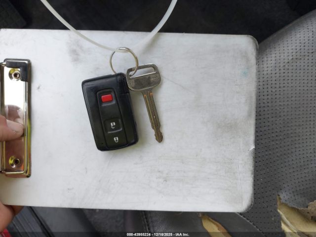 Toyota Prius Image 2