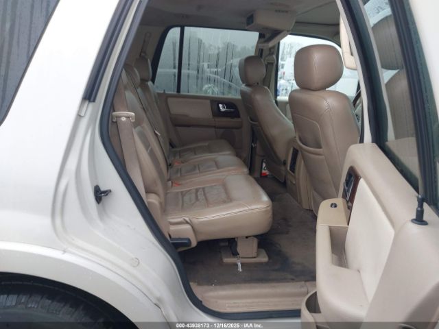 Ford Expedition Limited Image 4