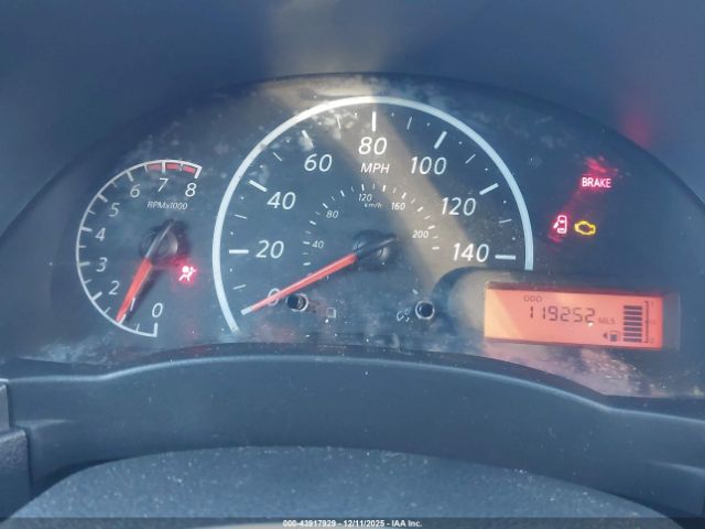 Nissan Versa 1.6 S Image 3