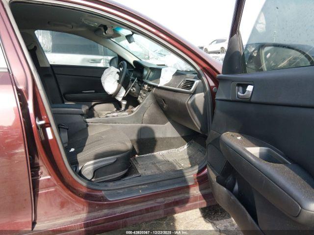 Kia Optima Lx Image 6