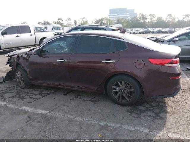 Kia Optima Lx Image 17