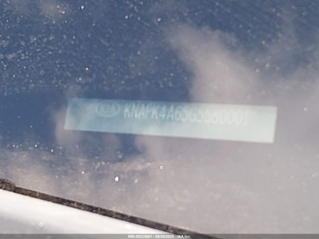 Kia Forte Lx Image 9