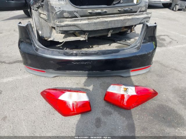 Kia Forte Lx Image 11