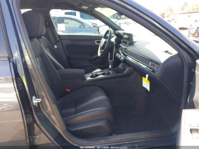 Honda Civic Sport Image 6