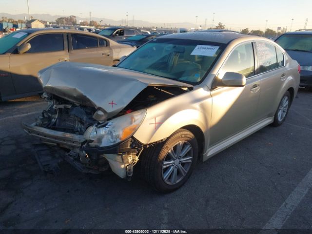 Subaru Legacy 2.5i Premium Image 10