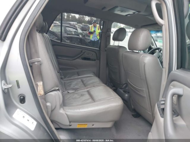 Toyota Sequoia Sr5 V8 Image 10